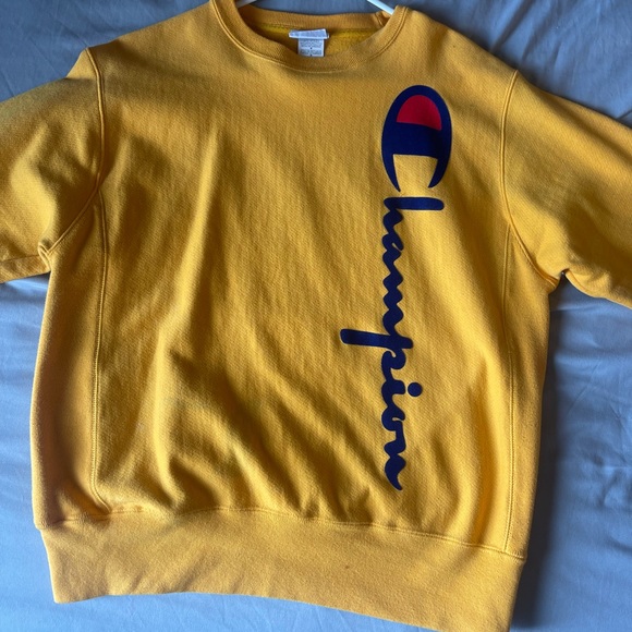 Champion Sweatshirt - Picture 1 of 6